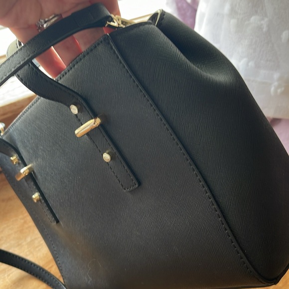 Small black bag - Picture 3 of 6